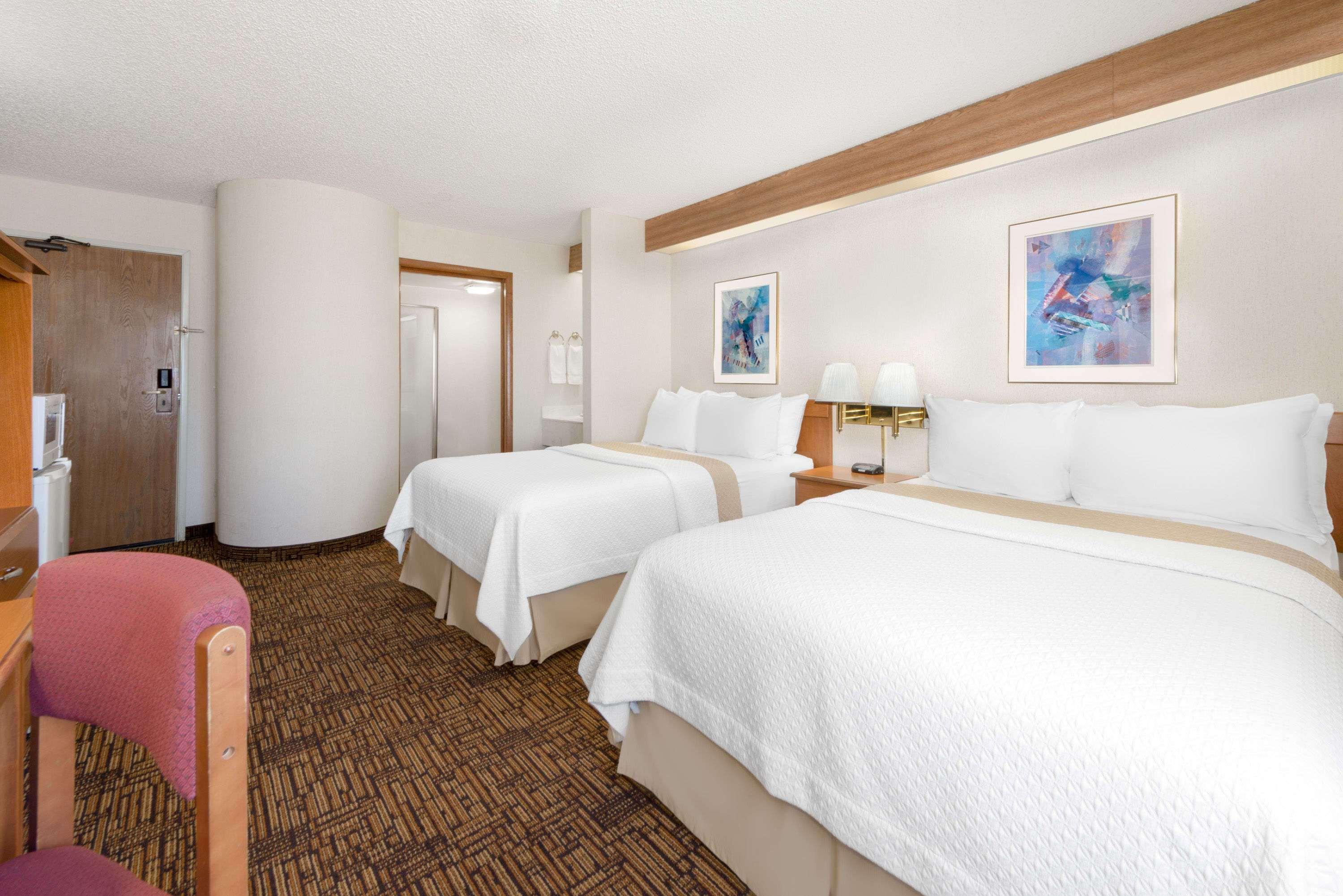 Days Inn By Wyndham Liberal Ks Екстер'єр фото