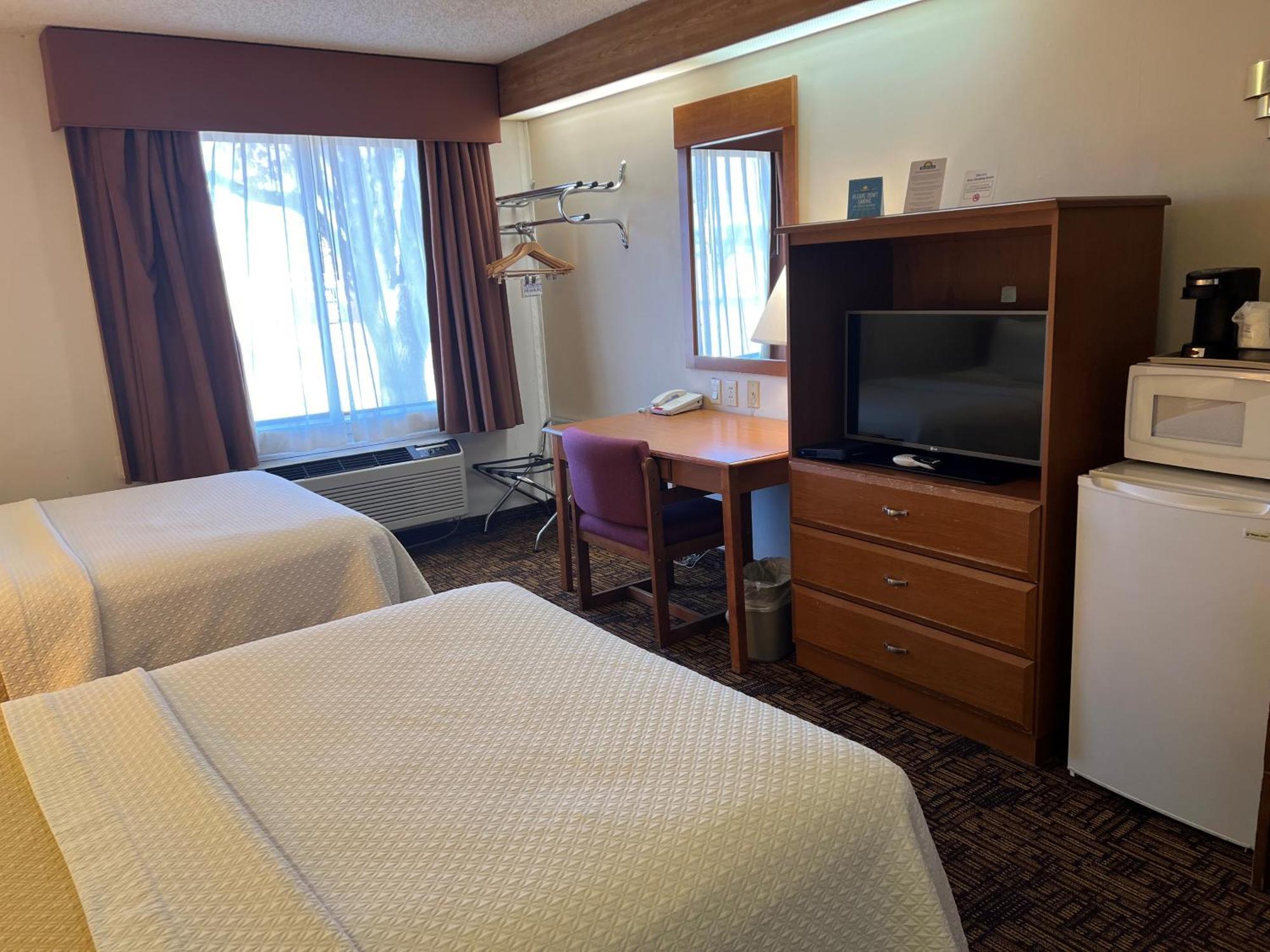 Days Inn By Wyndham Liberal Ks Екстер'єр фото